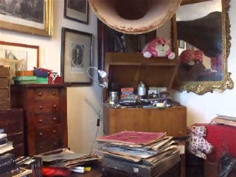 "Ich Hab zu Haus Ein Grammophon" Played by the Paul Godwin Orchester Polydor 19397