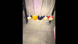 Download lagu Billiard Ball Newton's Cradle mp3
