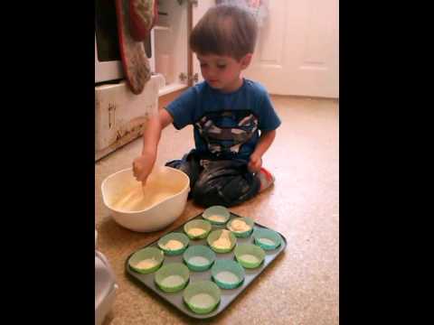 Lennon Mason Cooking Cakes For Dad