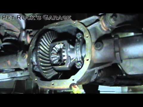 How To Change Ford 7.5 & 8.8 Differential Fluid - Ford Mustang
