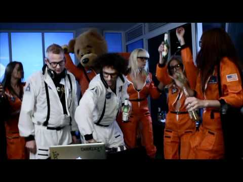 Manufactured Superstars Feat  Scarlett Quinn - Take Me Over