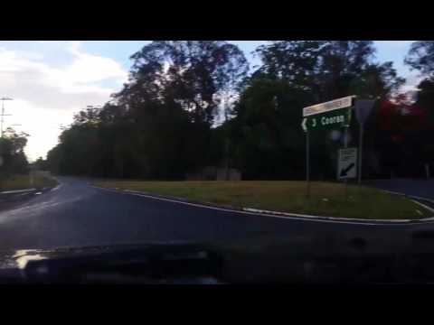 Suzuki Sierra skidding on wet road