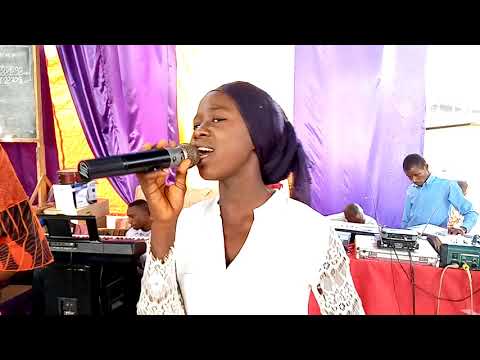 Dieu de la différence - Sr GLORIA Feat Sr FÉLICITÉ MPUTU & Sr SARAH AENA chantent De IRA BLESSING