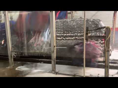 Incredible Sonny’s & Econocraft tunnel - White Glove Car Wash - Chicago, IL