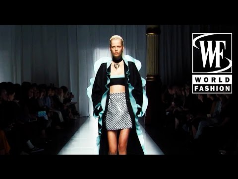 Emanuel Ungaro The Story of One Collection