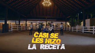 Casi Se Les Hizo Lyrics English Translation