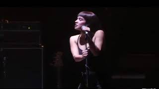 Meg Myers - Little Black Death (Subs Eng Esp)