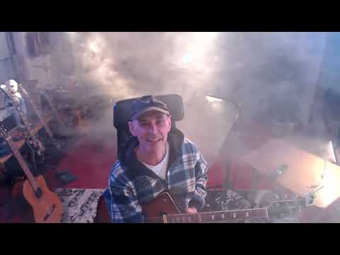 Spontaner & streng geheimer Livestream-Test aus der GuitAREA 51 !-)