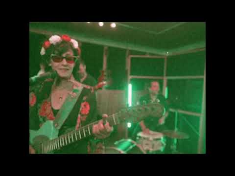 Rosie Flores and The Talismen - So Sad (Official Music Video)