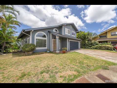 UPGRADED 3BR/2.5BA in Makakilo! NEW Flooring, Fresh Interior Paint & NEW Stainless Steel Kitchen Appliances | Split A/C + Garage & EXTRA Driveway Parking property video