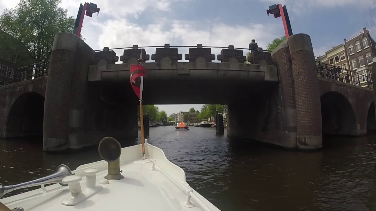 Classic Canal Cruise