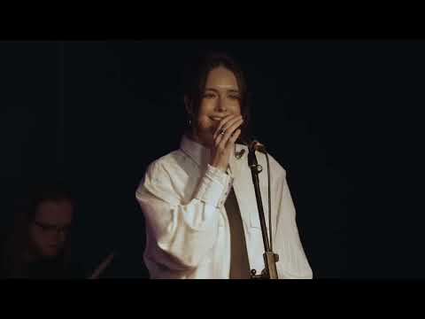 Katie Tupper - Need Nothing (Live)