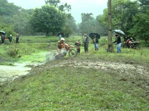 Recrutas da lama- video 4 (Corupá SC 15-05-2005)