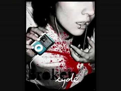 brokencyde-broken microphone