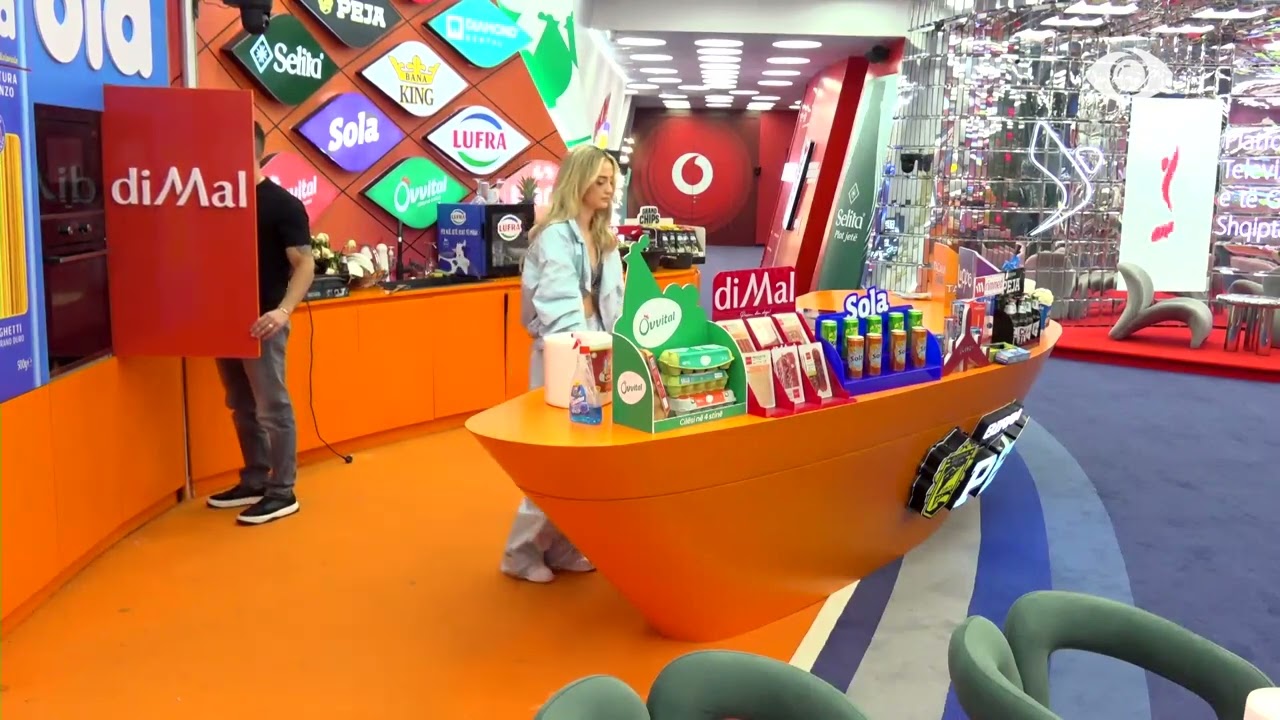 Mua më gjykojnë njerëzit…/ Debat mes Selin dhe Rogertit