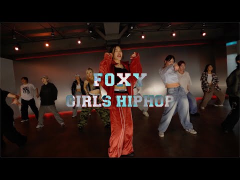 ( DJ Rapture ft. DoZay - Jiggle ) FOXY GILRS HIPHOP