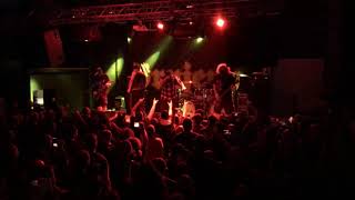 Brujeria &quot;Hechando Chingasos (Greñudos Locos II)&quot; Sevilla 10-12-2018