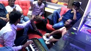 Ghazal meri nazar se na ho door gulam ali - YouTube