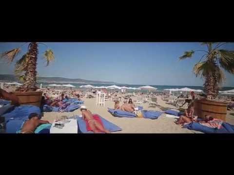 Speakers Installation at Cayo Beach by Music Shop Ellectrica