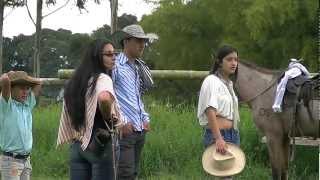 preview picture of video 'Horseback Riding in Circasia, beautiful horses and girls, touring the Quindio Colombia 3'