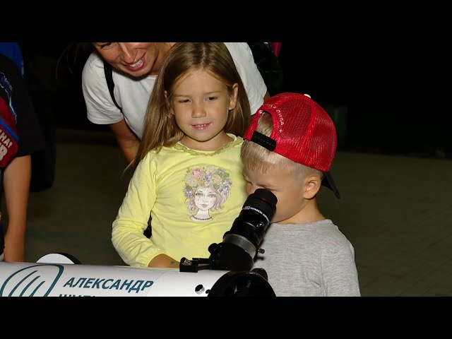 Приблизиться к космосу мечтает каждый