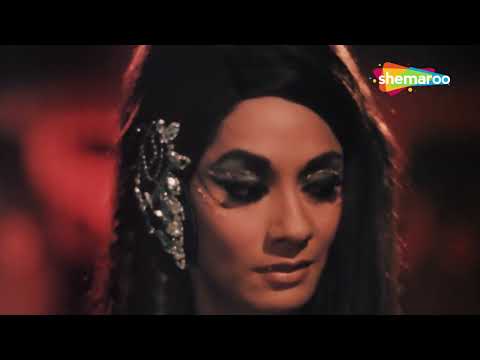 Tu Auron Ki Kyun Ho Gayee | Ek Bar Mooskura Do (1972) | Tanuja | Joy Mukherjee | Deb Mukherjee