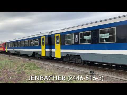 Sz9223 vonat érkezik Pápára