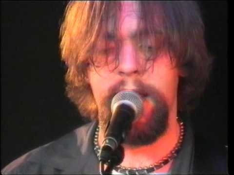 5th Man Down - I Cried - Live at the Kings Heads 2001
