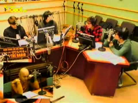 120305 Sukira - Sungmin, Ryeowook DJ