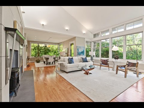 7 Andrews Hollow, Rockport MA