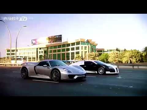 Porsche 918 Spider vs Bugatti Veyron in Dubai
