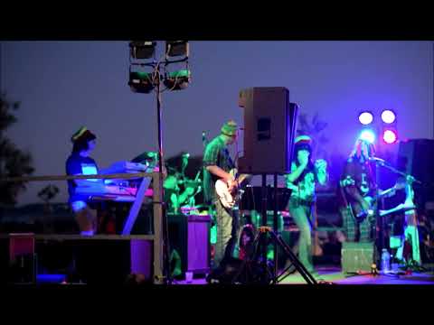 iDEM13 Cover -Femme libérée- 01/07/22