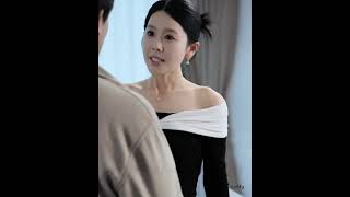 Download lagu Menantu Kaya Memergoki Istrinya Selingkuh, Dipermalukan oleh Seluruh Keluarga! Ibu Mertua: 'Itu Wajar!' mp3