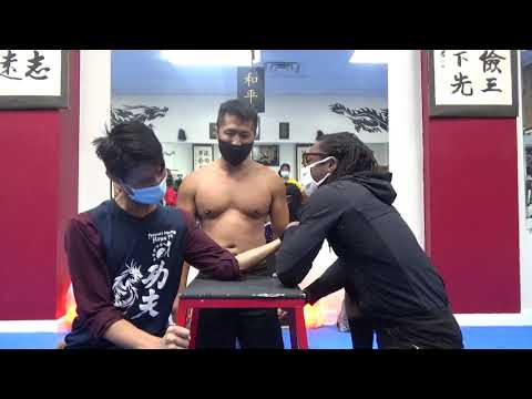 Kung Fu Arm Wrestle