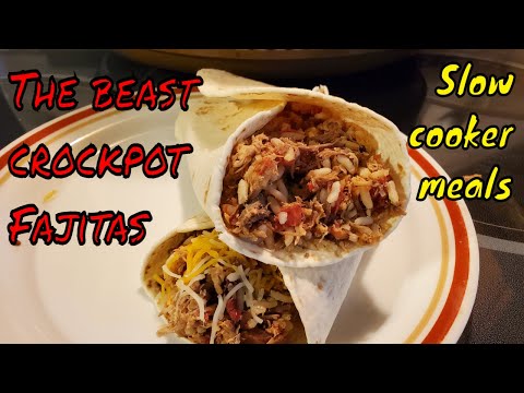 The BEST Crockpot 3 meat Fajitas | Easy Slow Cooker...