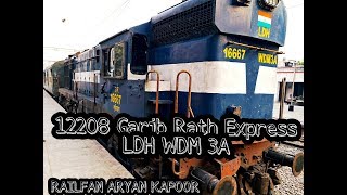 preview picture of video '#12208 Jammu Tawi Kathgodam Garib Rath Express  Arriving Yamunanagar Jagadhri  With LDH-WDM-3A'