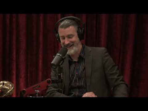 Joe Rogan Experience #1921 - Peter Zeihan