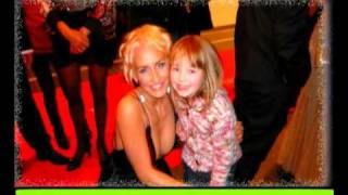 connie talbot \\ santa claus is coming to town