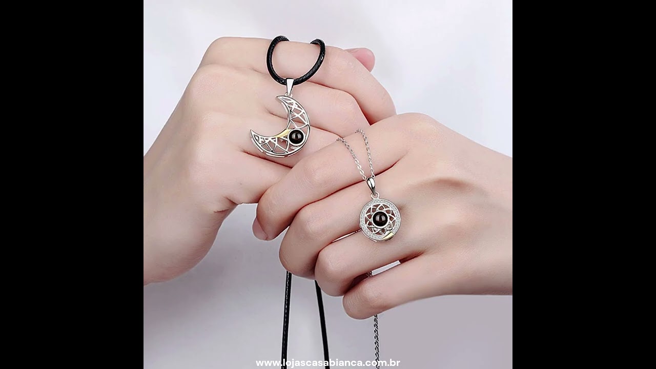 Watch Now Colar Sol e Lua Eu Te Amo em 100 Línguas - Com Imãs Incorporados- 3 Moodelos- Loja Casa Bianca Colar Sol e Lua Eu Te Amo em 100 Línguas - Com Imãs Incorporados- 3 Moodelos- Loja Casa Bianca