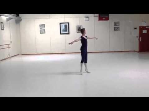 Footlights grand jete en tournant