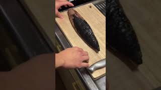 カツオのタタキ(冷凍)の切り方