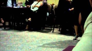 Cecilia Bulotta y Diego Mohammad bailando en la milonga Suspiros de Martinez