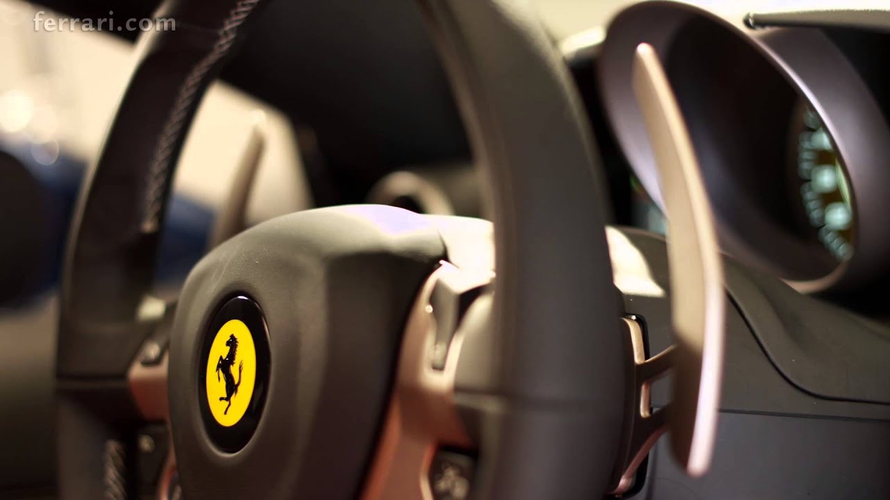 Ferrari California T - Focus on cabin
