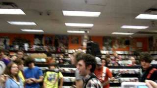 Sparks The Rescue-We Love Like Vampires