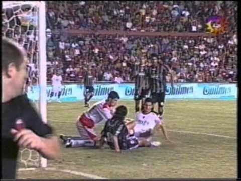 Colón 0 - 2 Estudiantes LP (Apertura 2007)
