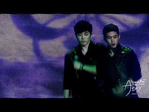 [FANCAM] 110402 Cyworld Festival - Heartbeat (Junho)