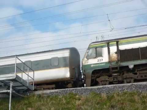 Irish Rail class 201 (227) + Mk3 Enterprise - West Road, Dublin.