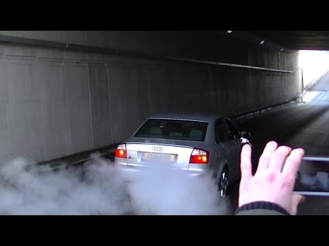 Audi S4 B6 V8 sound , Revs and acceleration - HD