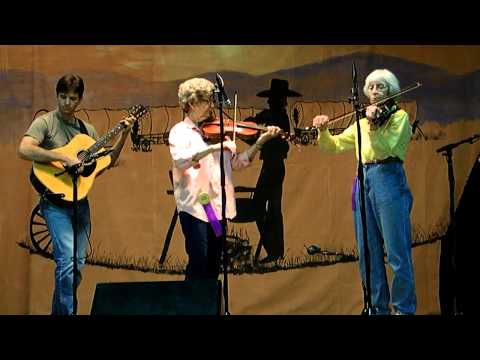Alma Reitan and Ann Huber - 2011 Western Open Fiddle Championships - Twin Fiddle round 1