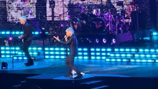 Download lagu Bon Jovi - Born To Be My Baby - Live at Madison Square Garden 7/7/26 mp3